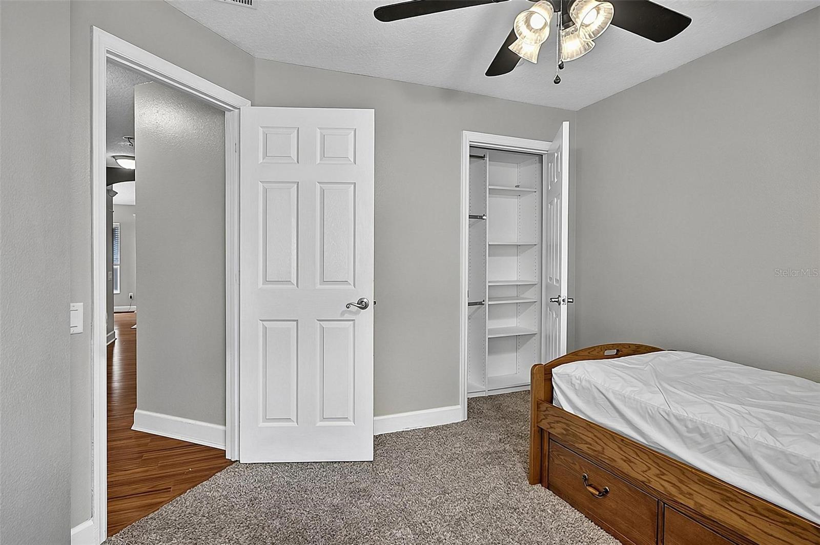 1737 Setting Sun Loop Property Photo 36