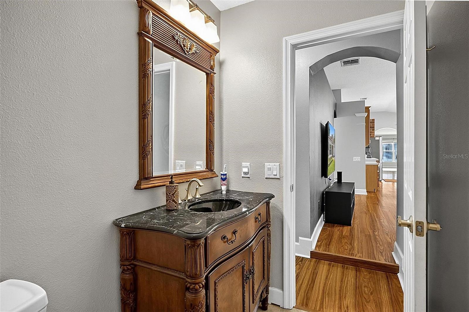 1737 Setting Sun Loop Property Photo 47