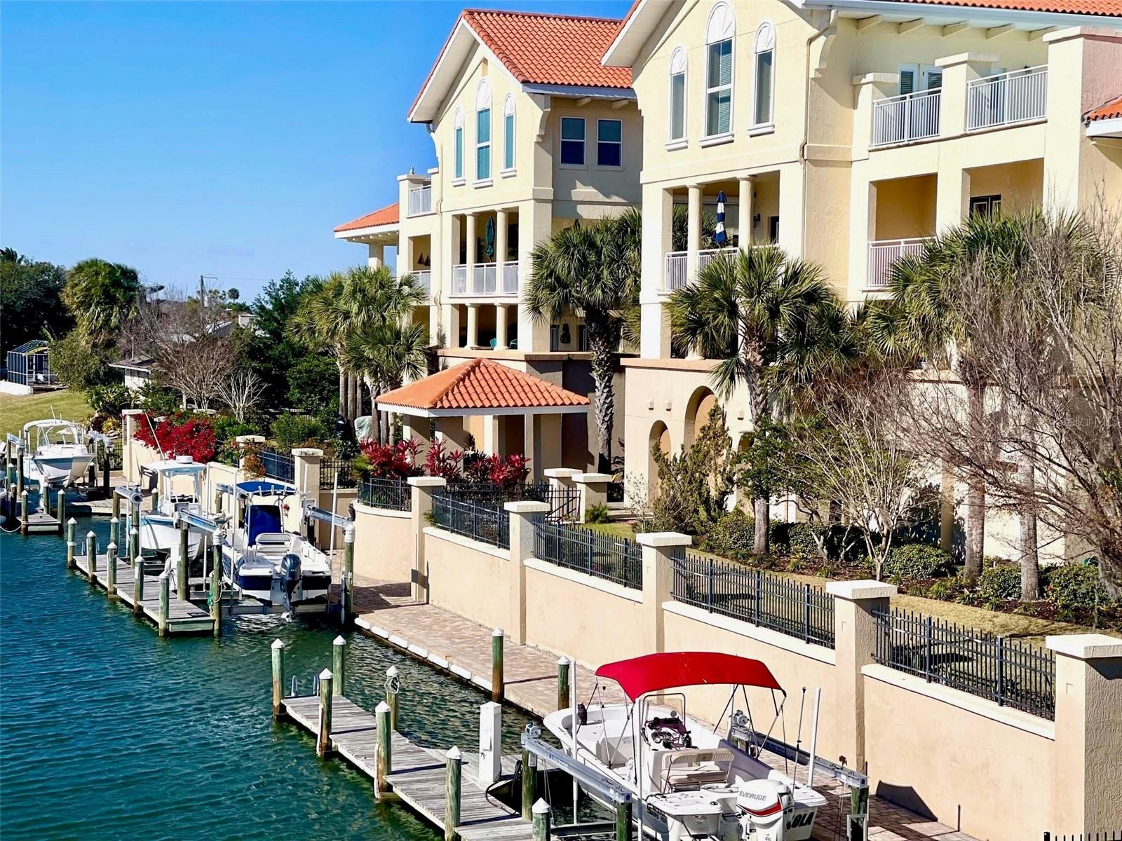 200 Bella Harbor Ct #113 Property Photo 1