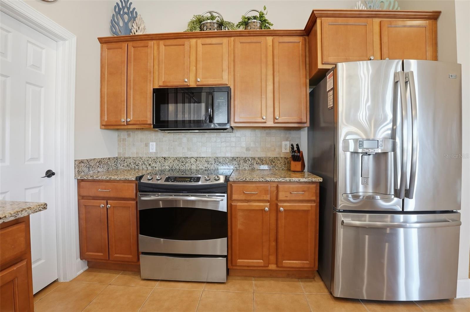 200 Bella Harbor Ct #113 Property Photo 12