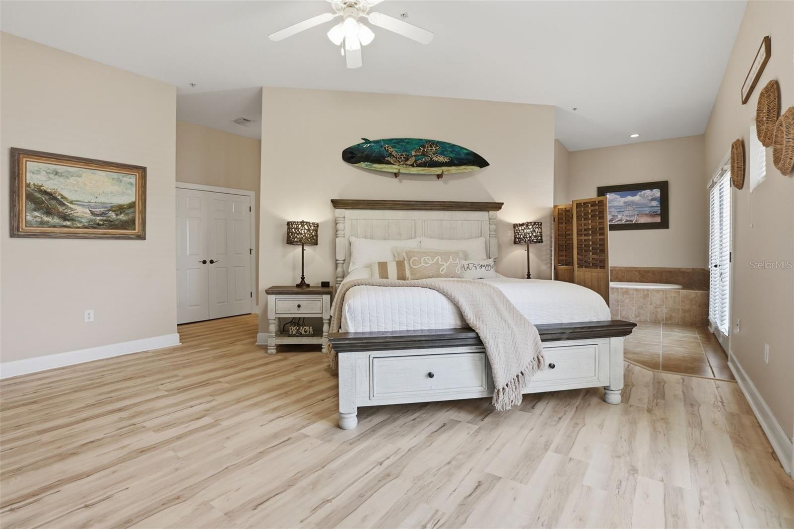 200 Bella Harbor Ct #113 Property Photo 20
