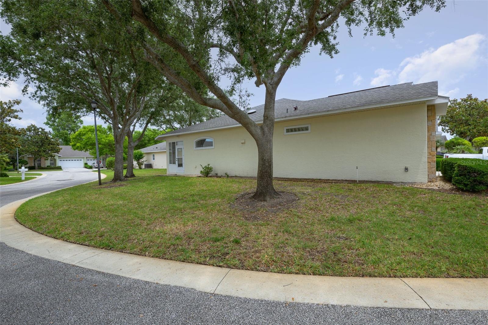 21 Summerwind Cir #107 Property Photo 19