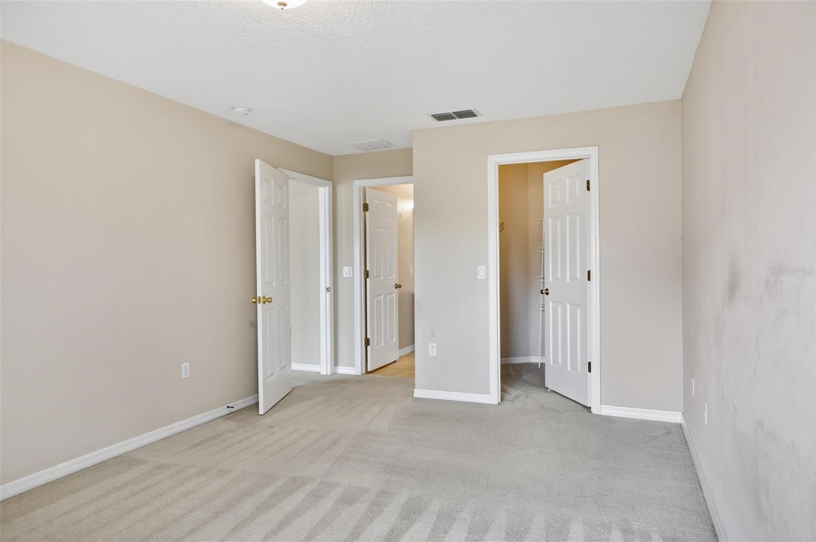 1 Ethan Pl Property Photo 27