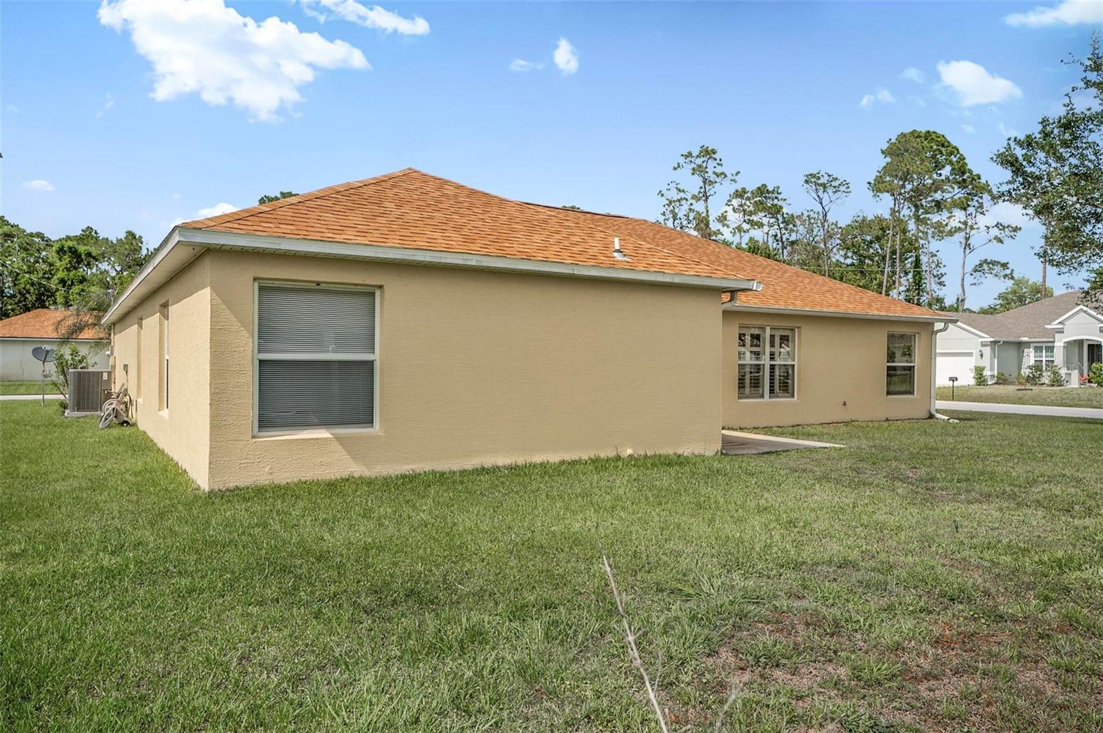 1 Ethan Pl Property Photo 48