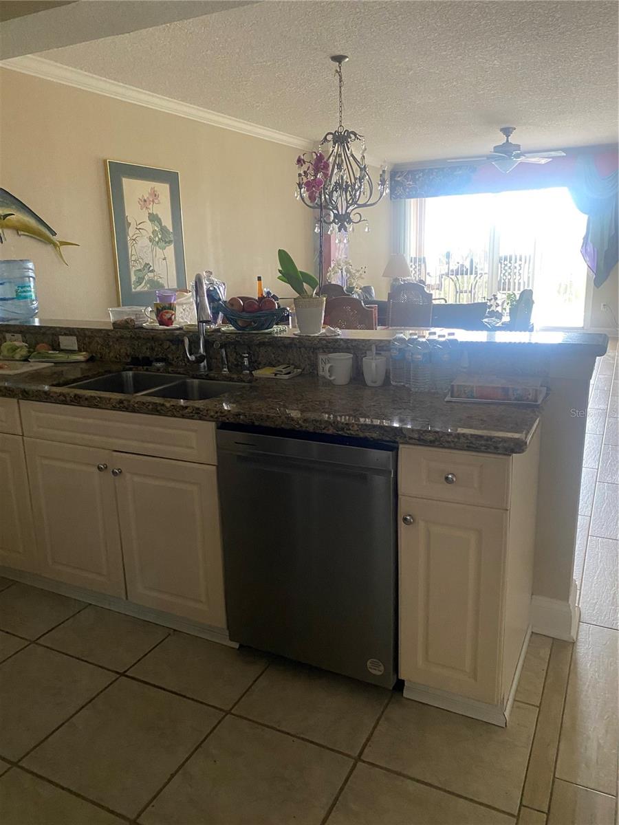 60 Surfview Dr #121 Property Photo 12
