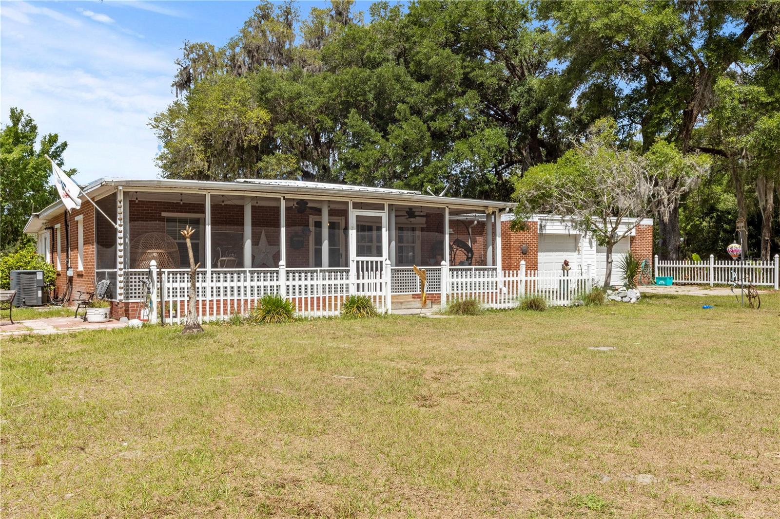155 Roddy Rd Property Photo 1
