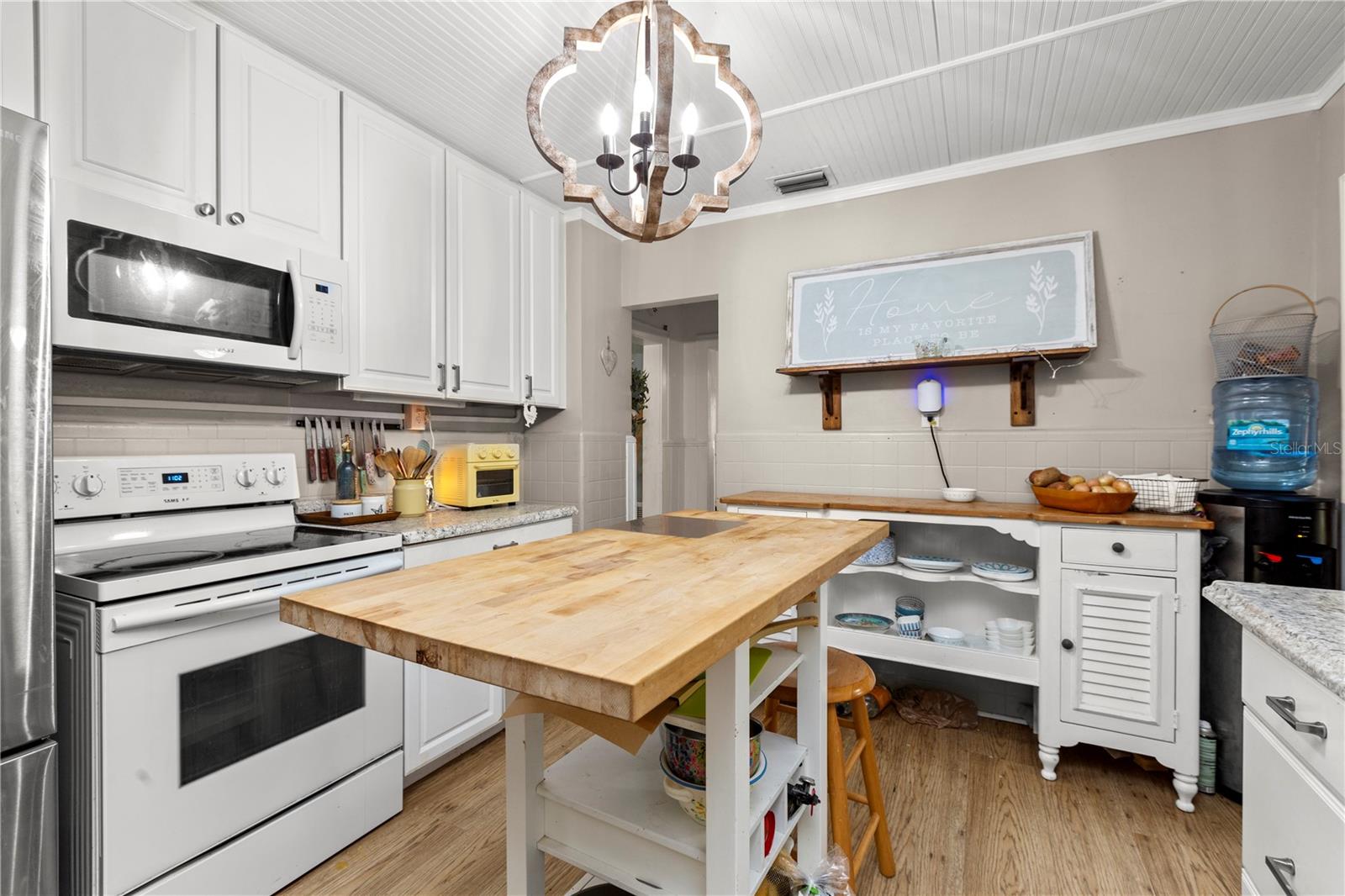 155 Roddy Rd Property Photo 16