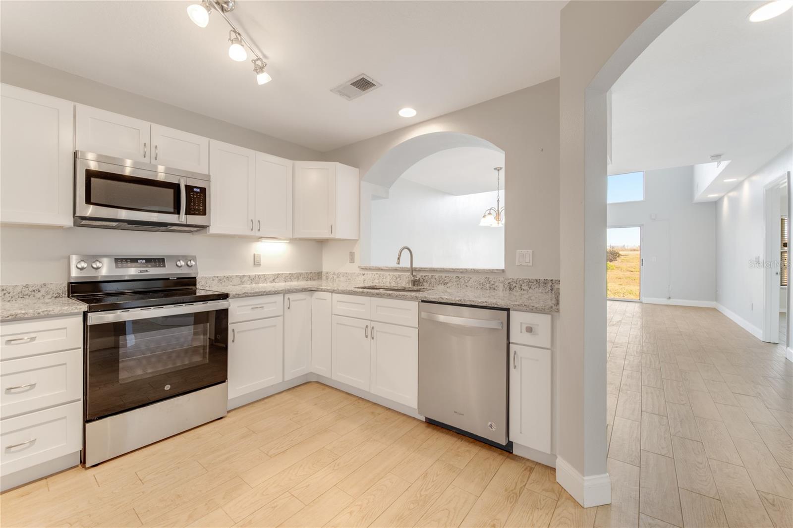 3070 Ocean Shore Blvd Property Photo 2