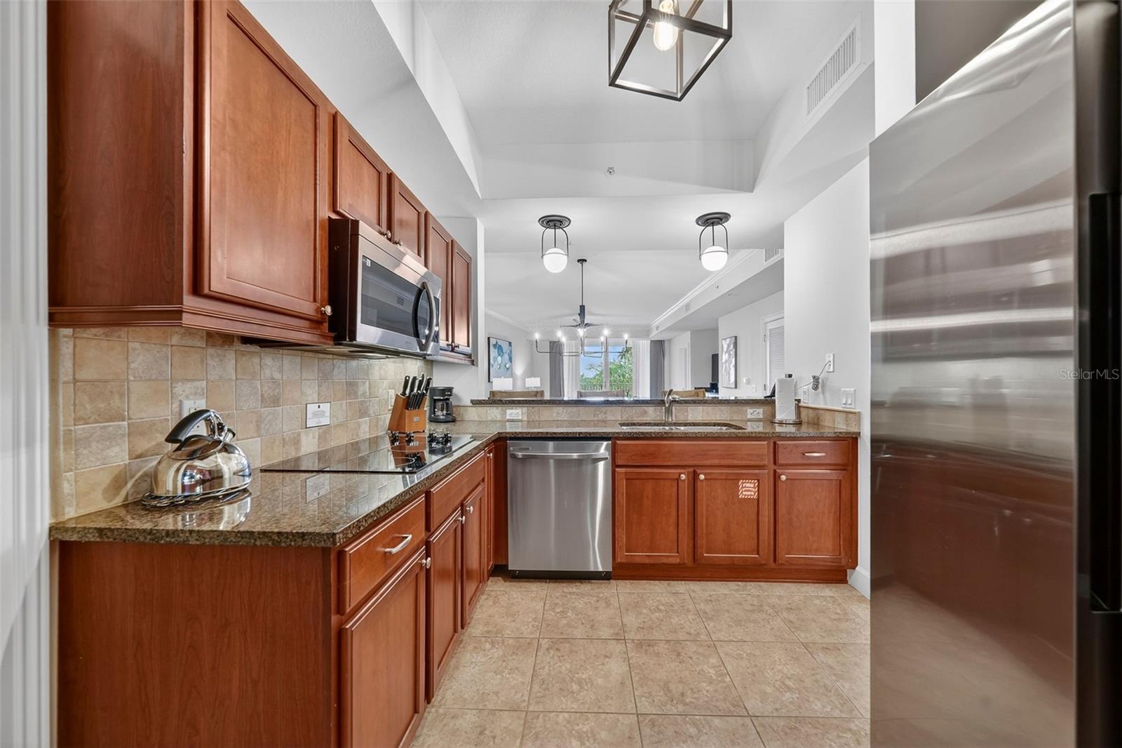 102 Yacht Harbor Dr #365 Property Photo 14