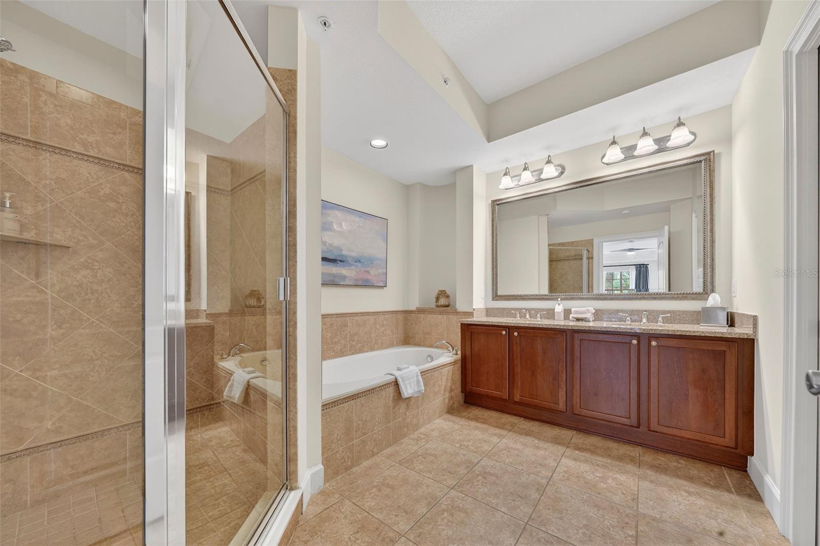 102 Yacht Harbor Dr #365 Property Photo 38