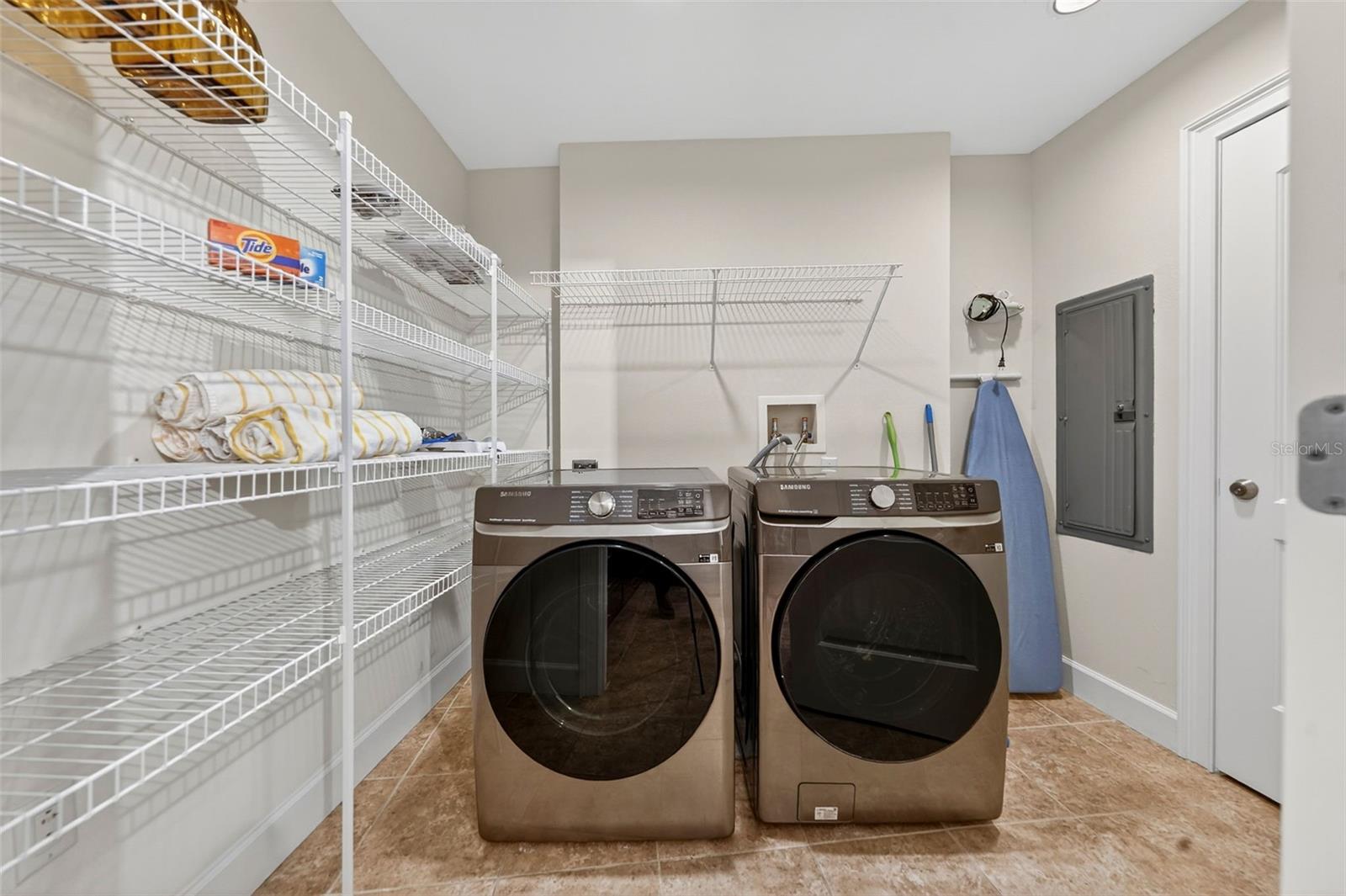 102 Yacht Harbor Dr #365 Property Photo 48