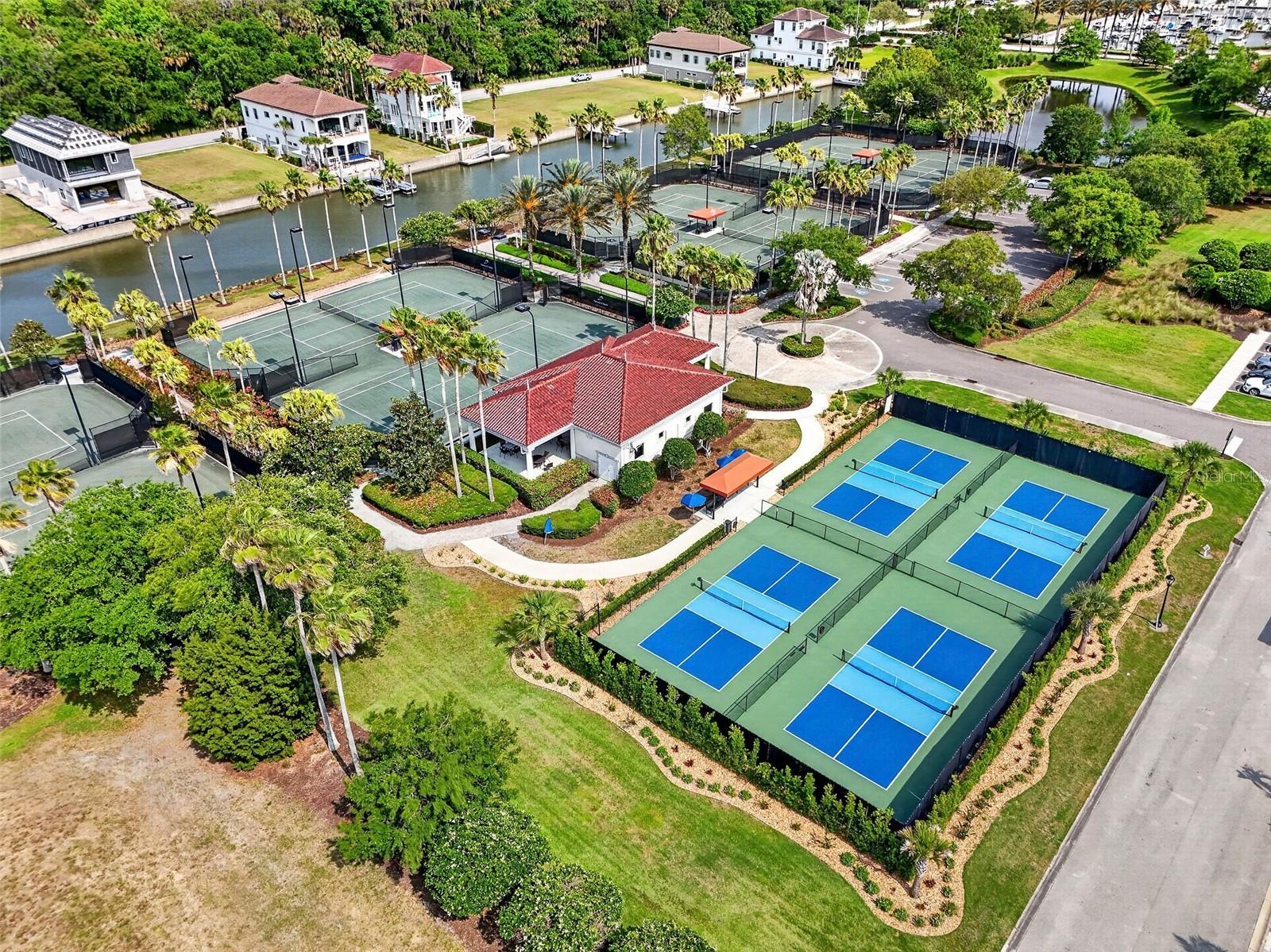102 Yacht Harbor Dr #365 Property Photo 82