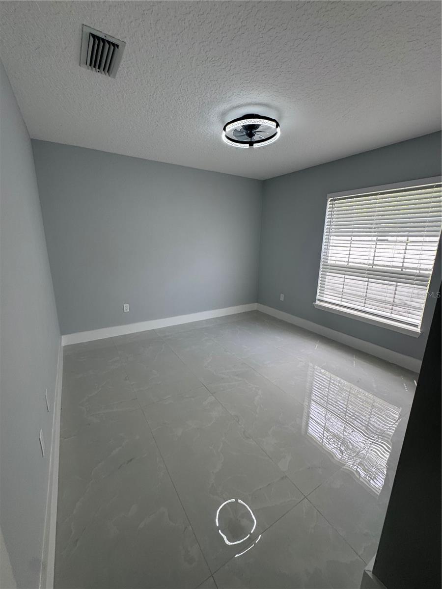 12 Reynolds Pl Property Photo 11