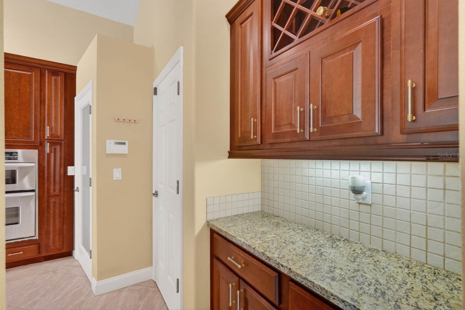 3753 Mayo Cir Property Photo 17