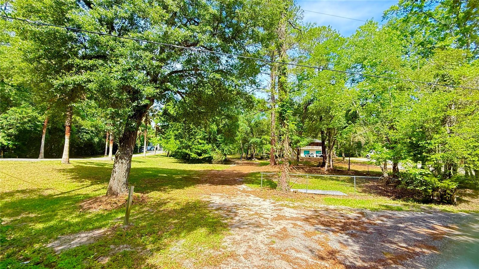 2905 Creek St Property Photo 34