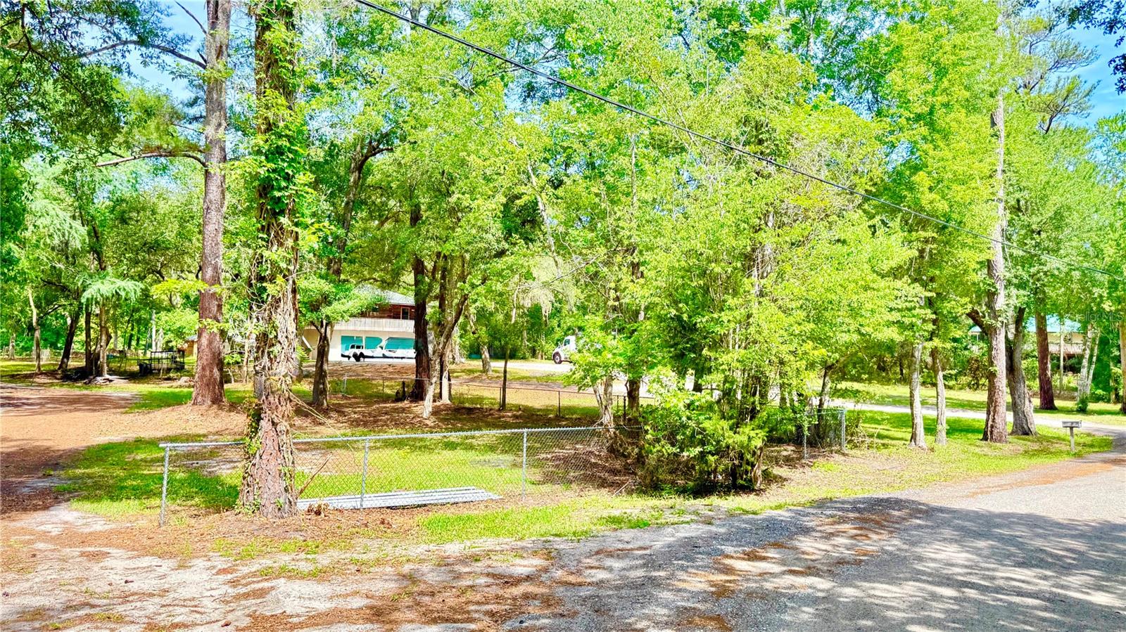 2905 Creek St Property Photo 41