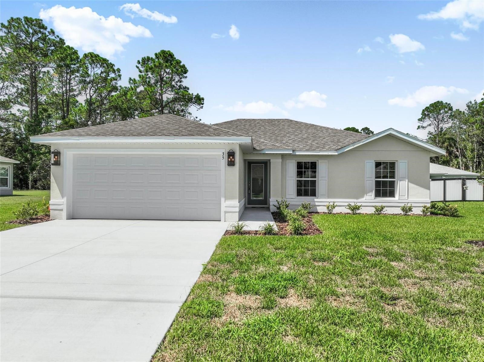 35 PALM LEAF LN Property Photo 1