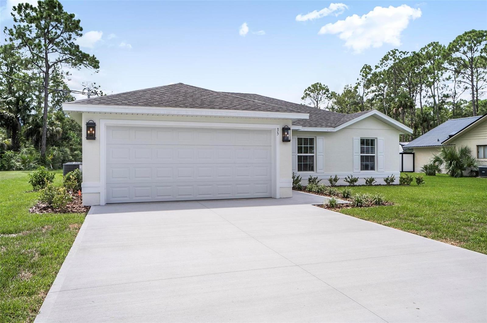 35 Palm Leaf Ln Property Photo 16