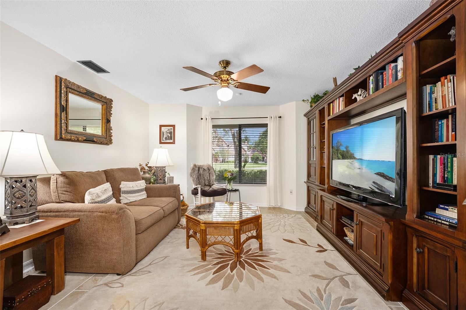 1 Crooked Bridge Way Property Photo 11