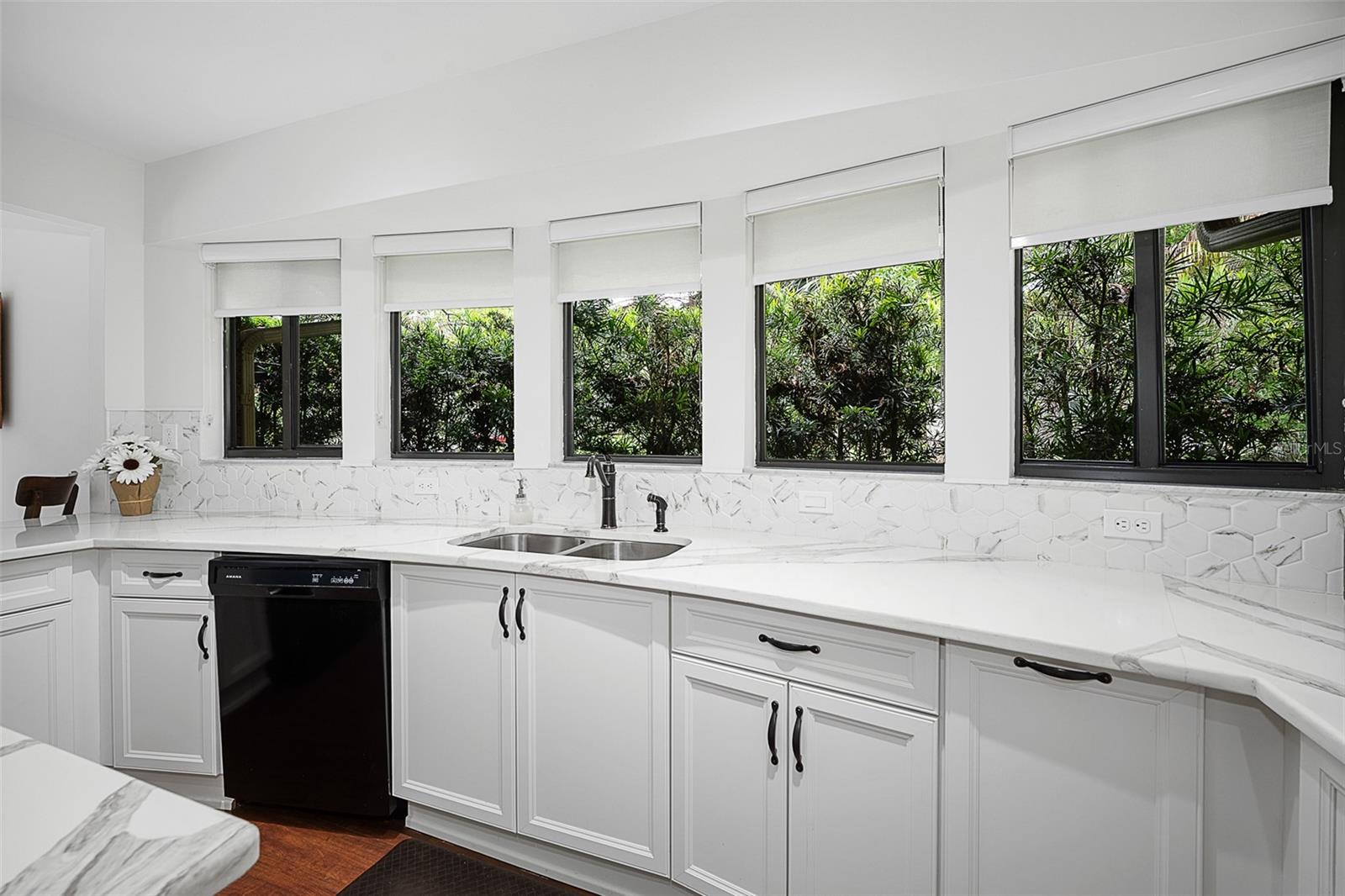 1 Crooked Bridge Way Property Photo 23