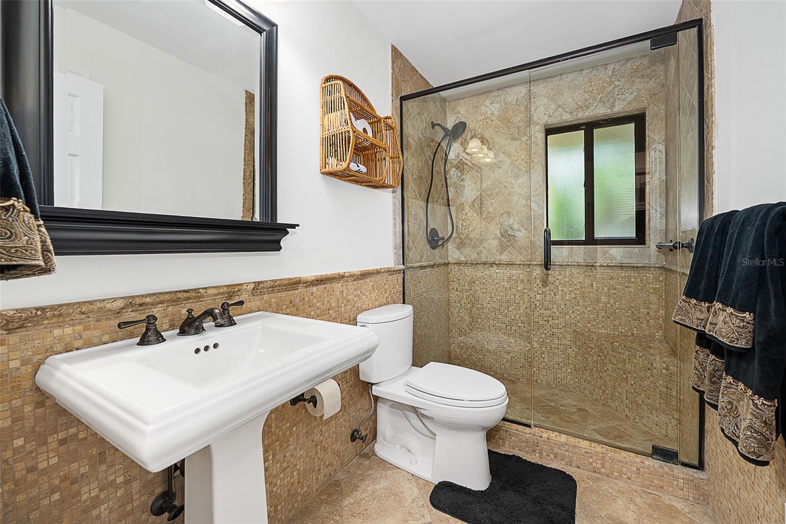 1 Crooked Bridge Way Property Photo 40