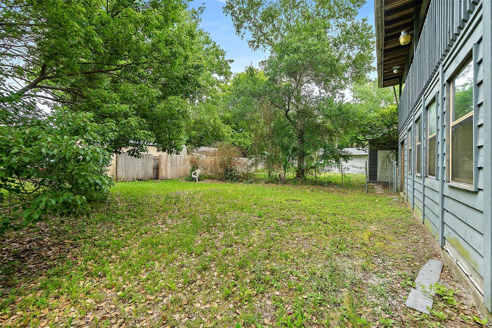 610 N Chapel St Property Photo 30