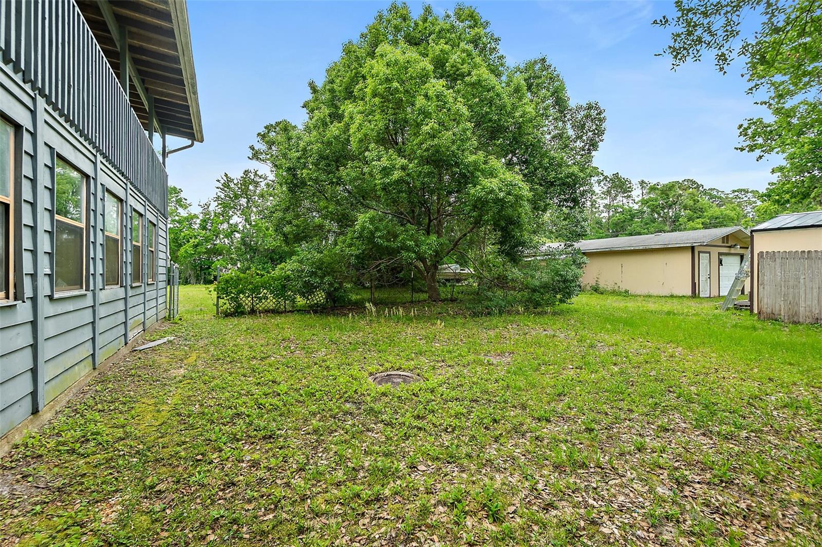 610 N Chapel St Property Photo 31