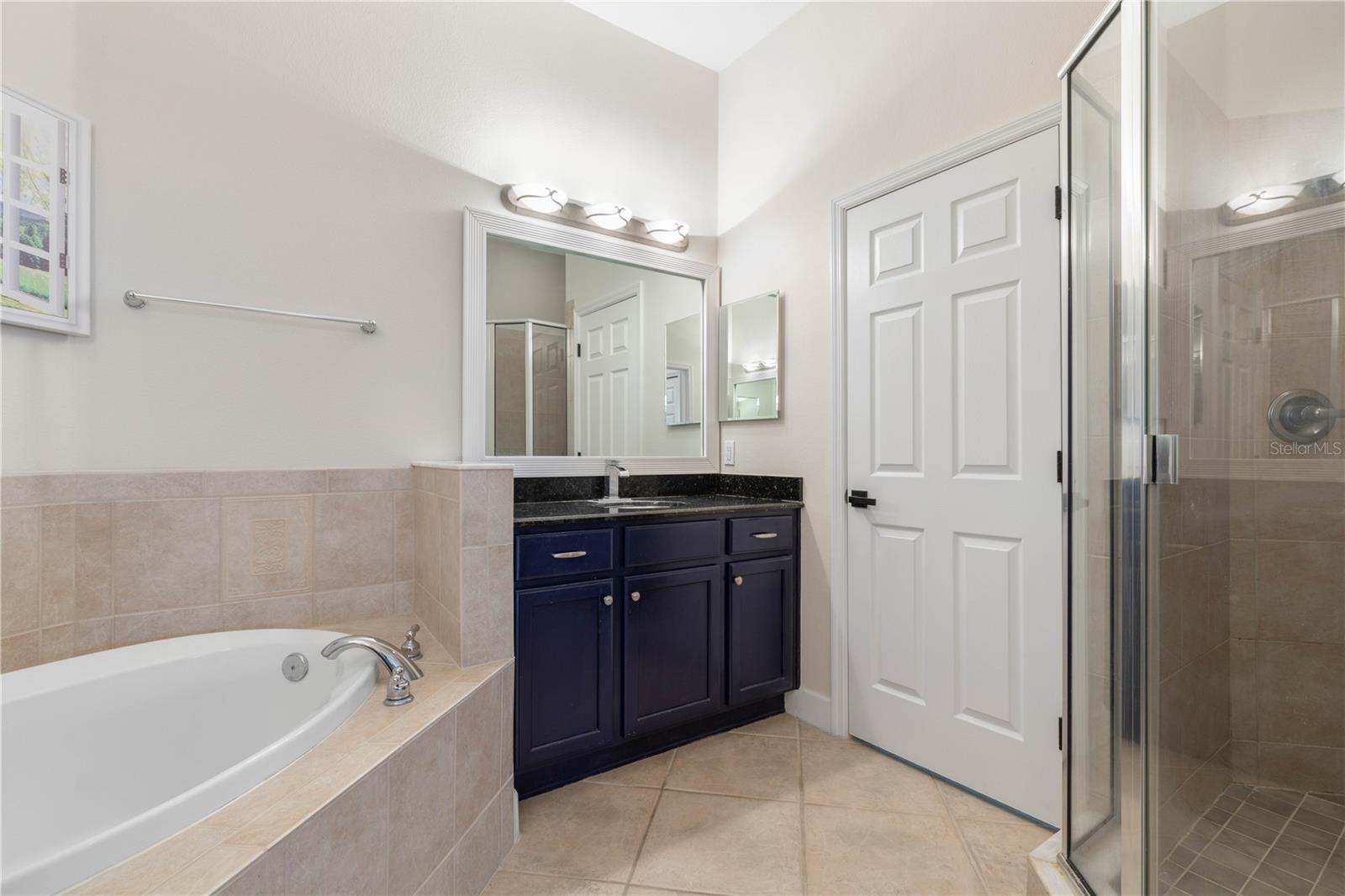200 Riverfront Dr #d304 Property Photo 31