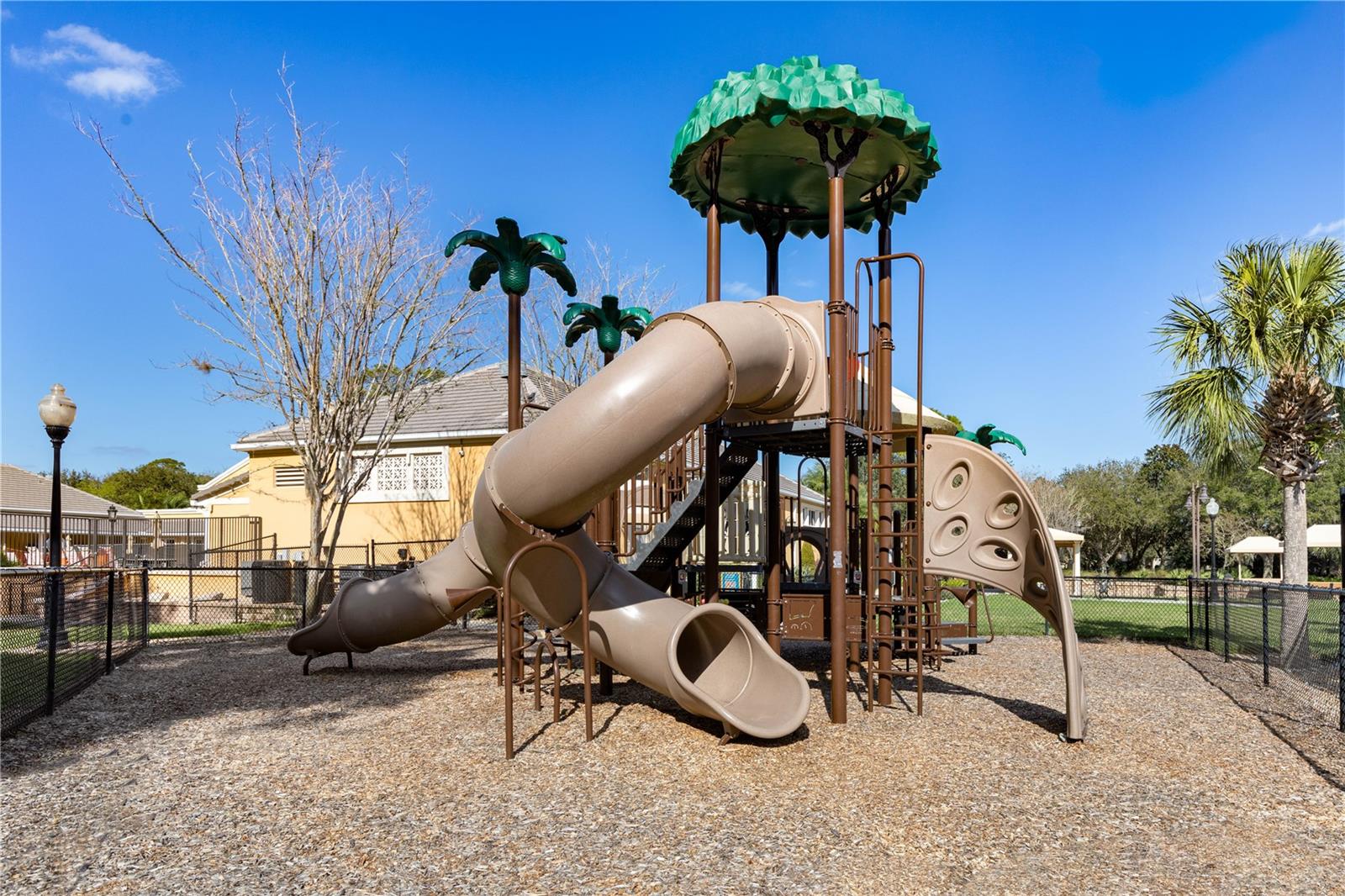200 Riverfront Dr #d304 Property Photo 77