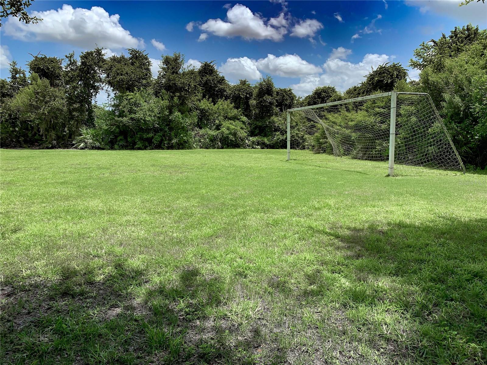200 Riverfront Dr #d304 Property Photo 90