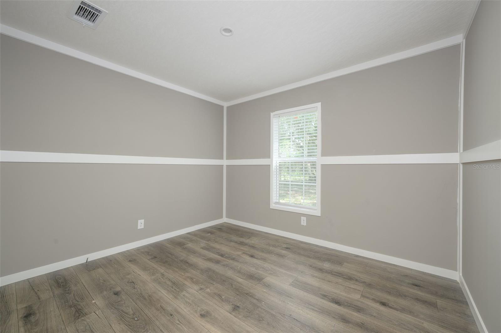 374 Sisco Rd Property Photo 16