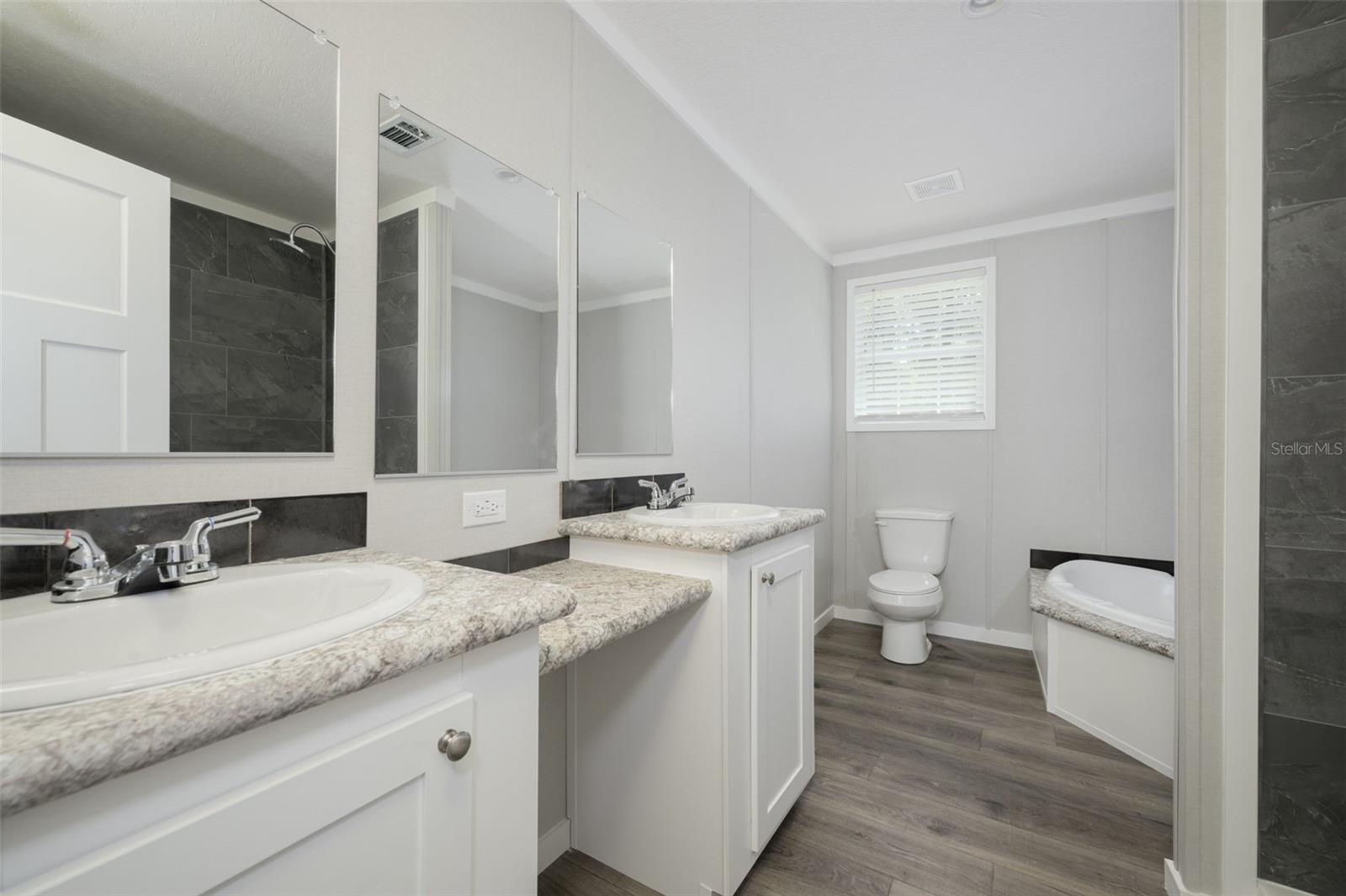 374 Sisco Rd Property Photo 19