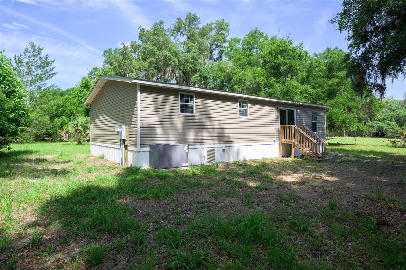 374 Sisco Rd Property Photo 21