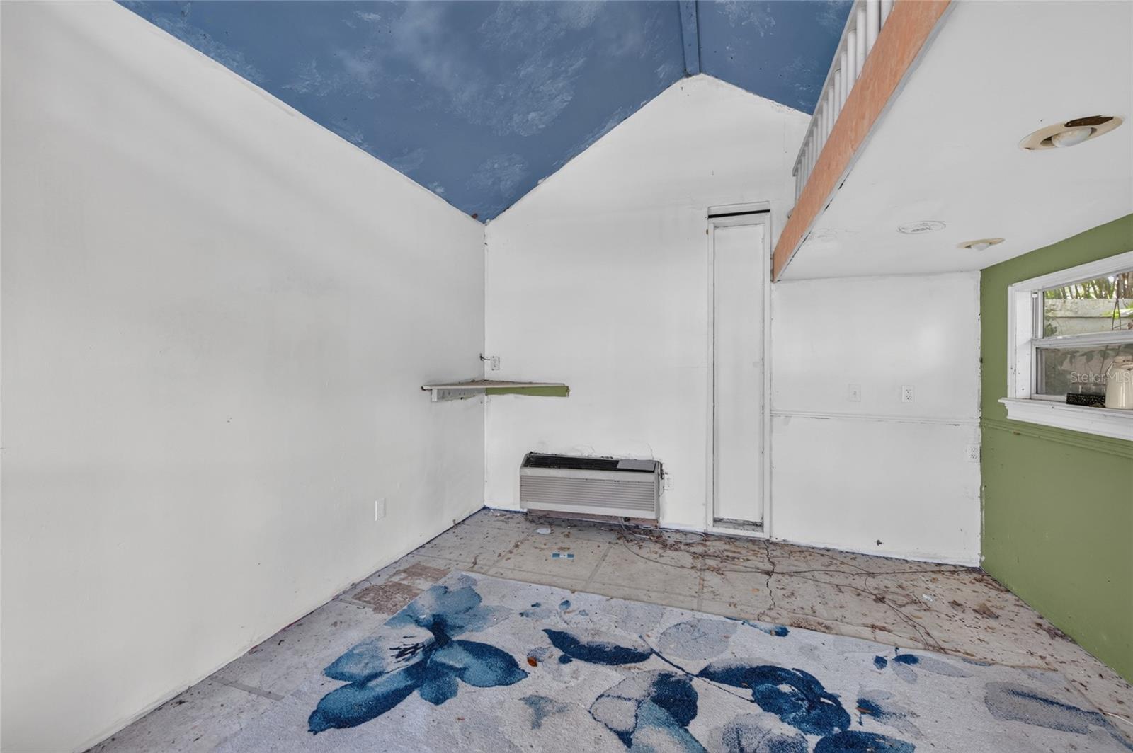 1145 George Anderson St Property Photo 13