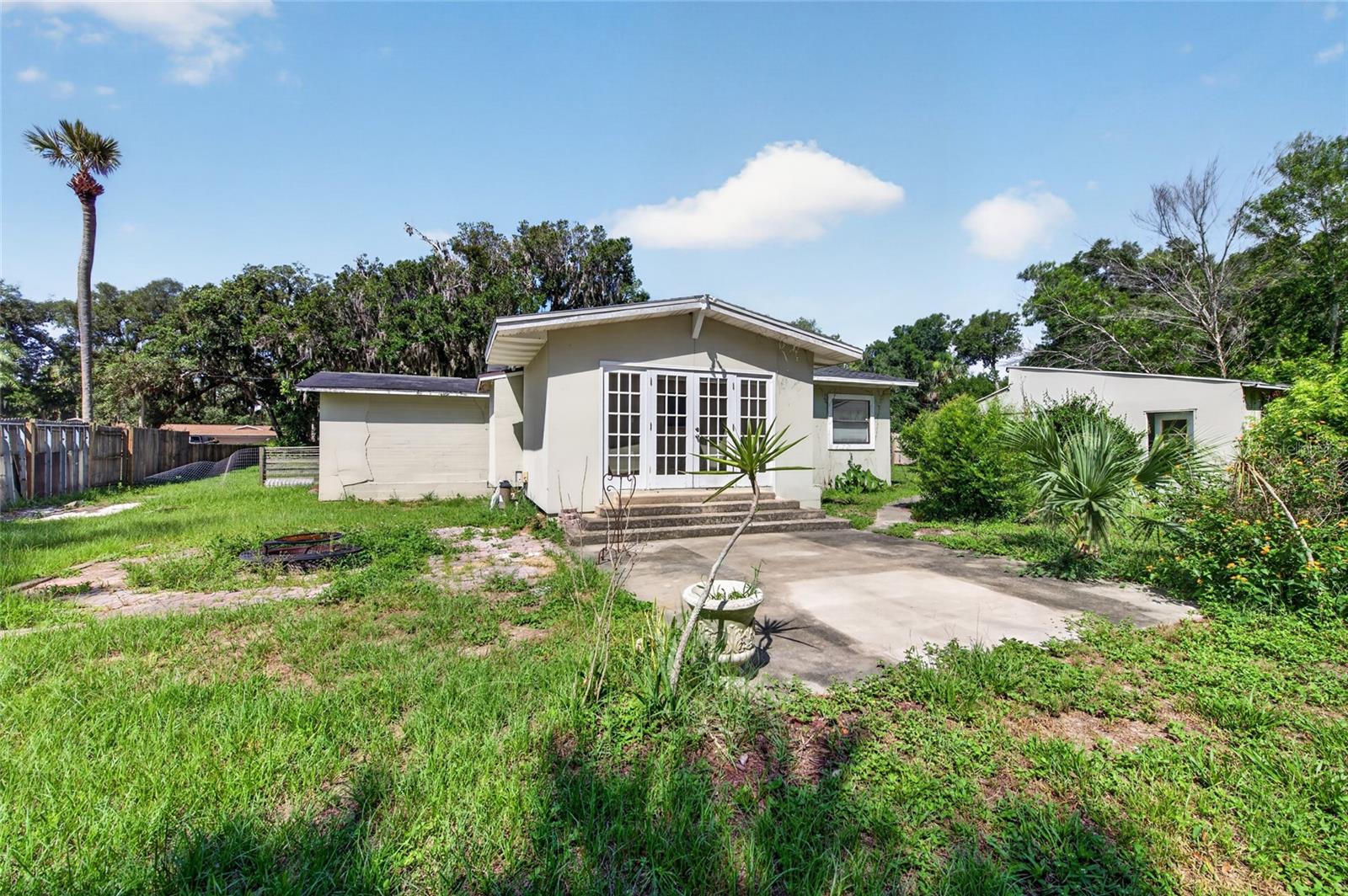 1145 George Anderson St Property Photo 16