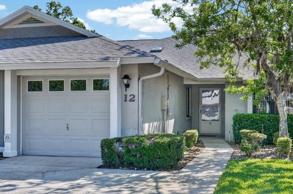 12 Lake Forest Cir N Property Photo 1