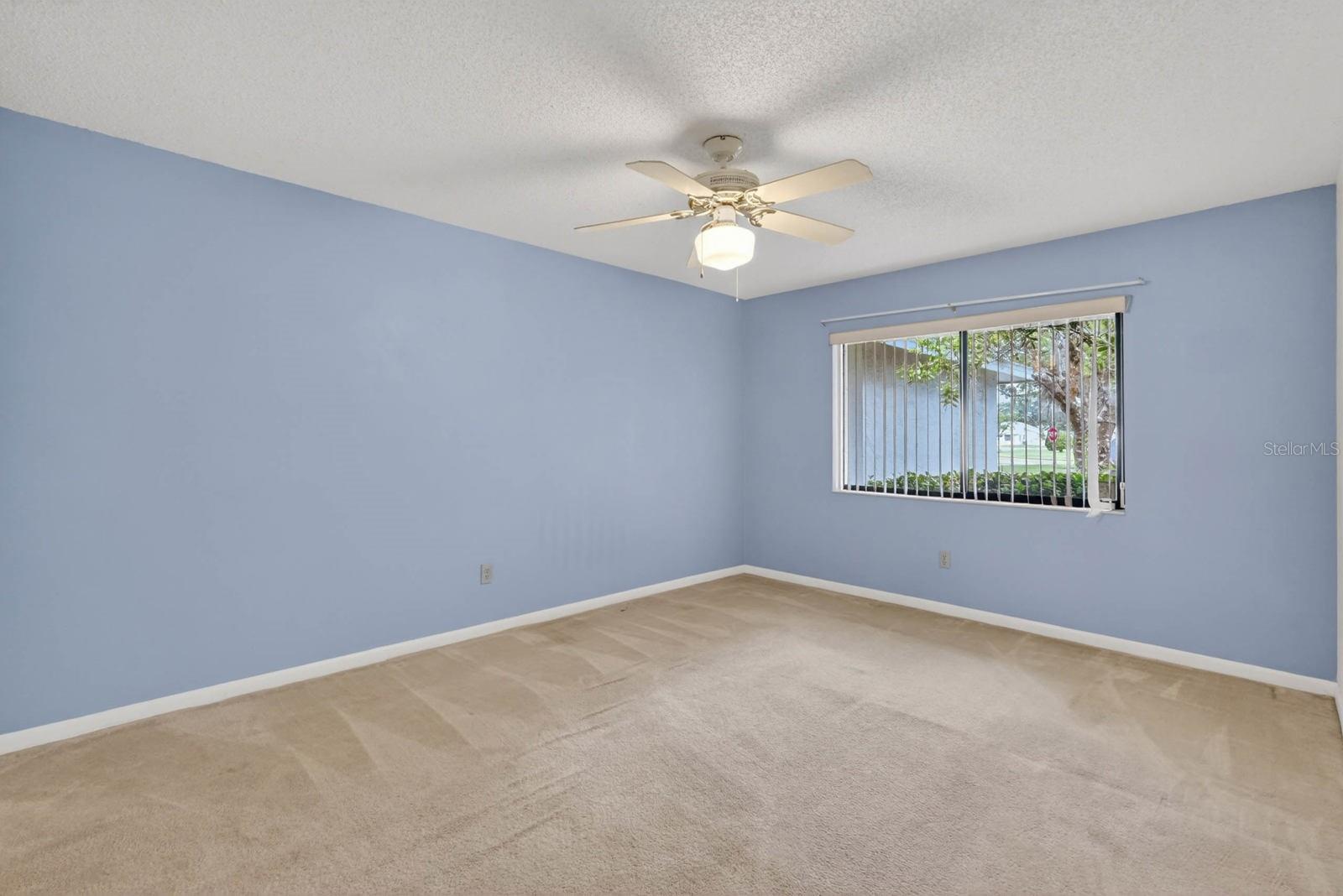 12 Lake Forest Cir N Property Photo 29