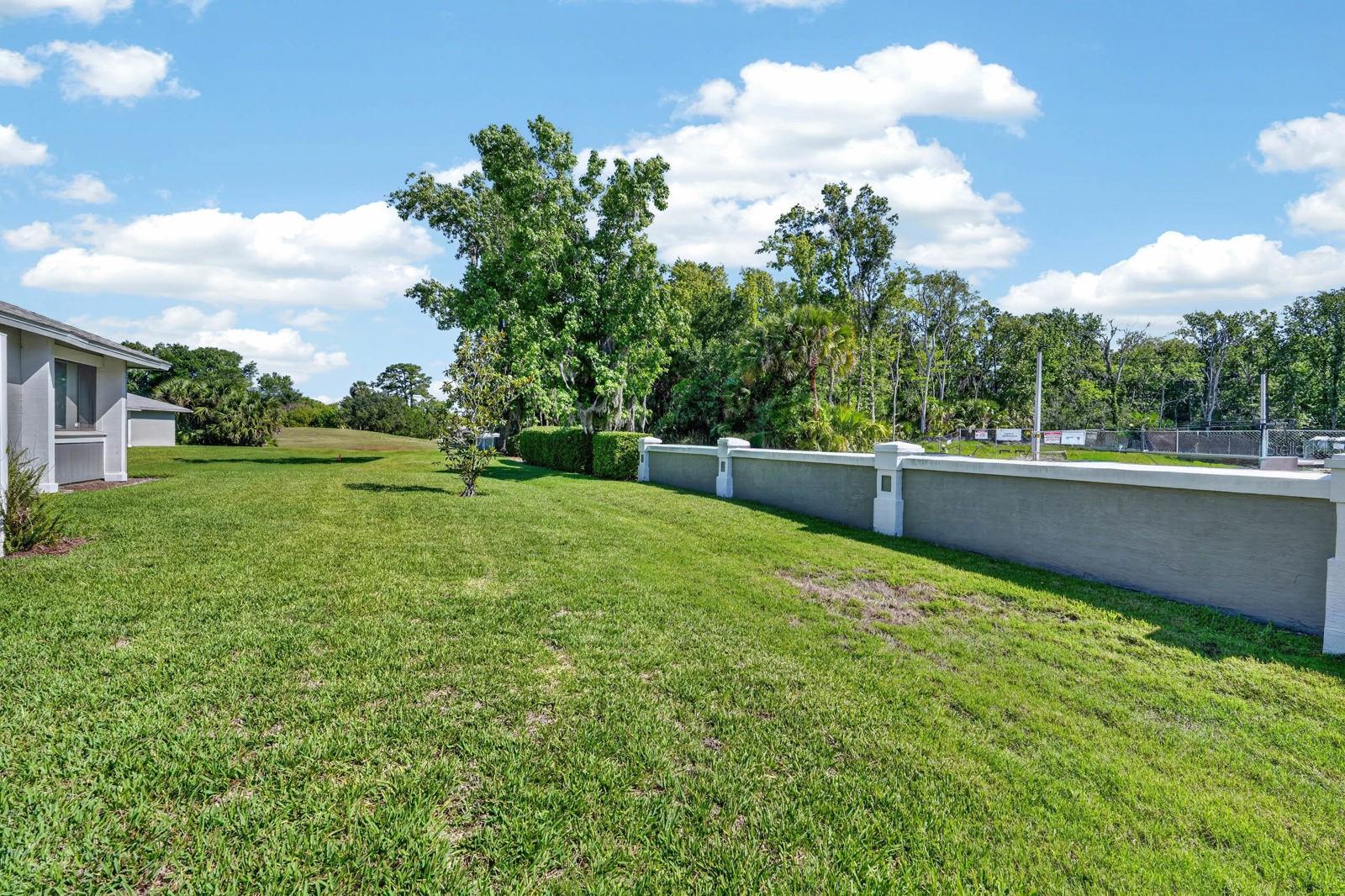 12 Lake Forest Cir N Property Photo 41