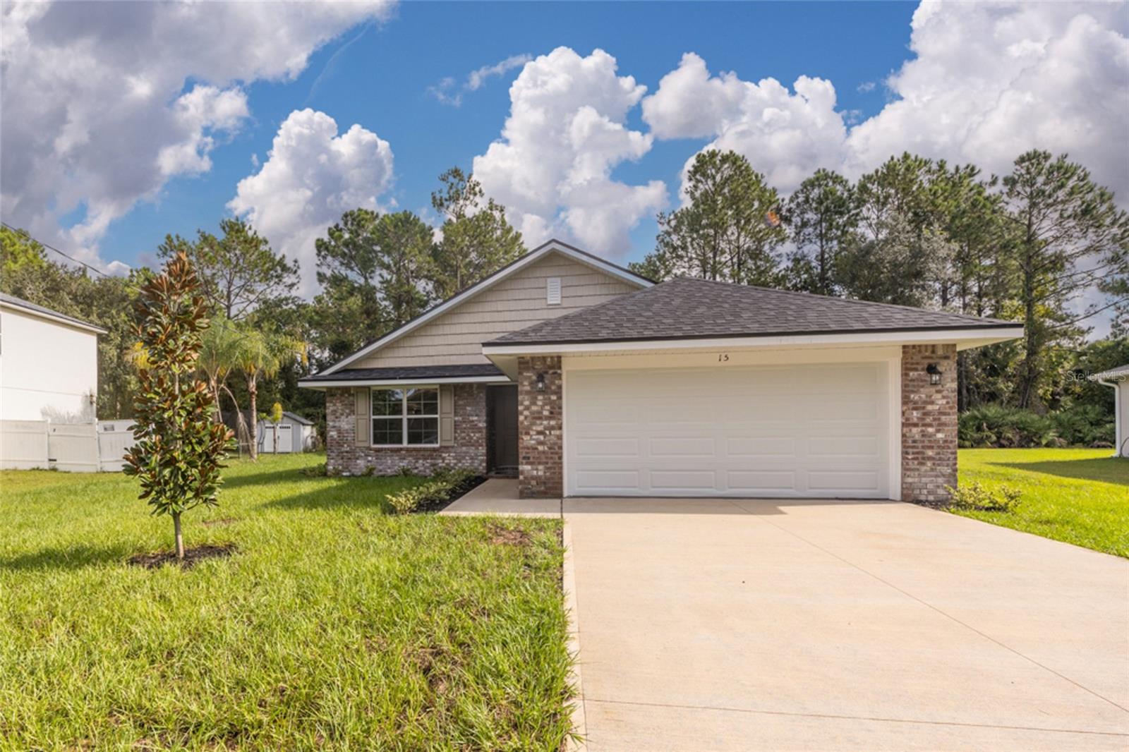 15 BIRCHWOOD DR Property Photo 1