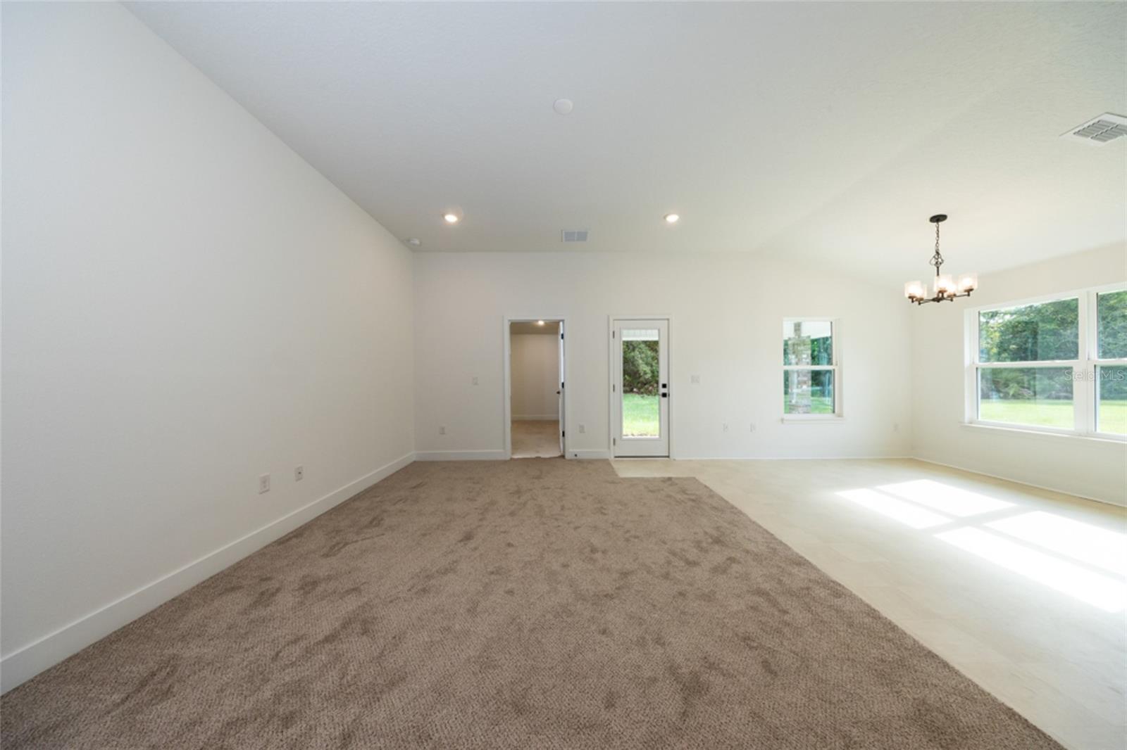 15 Birchwood Dr Property Photo 10