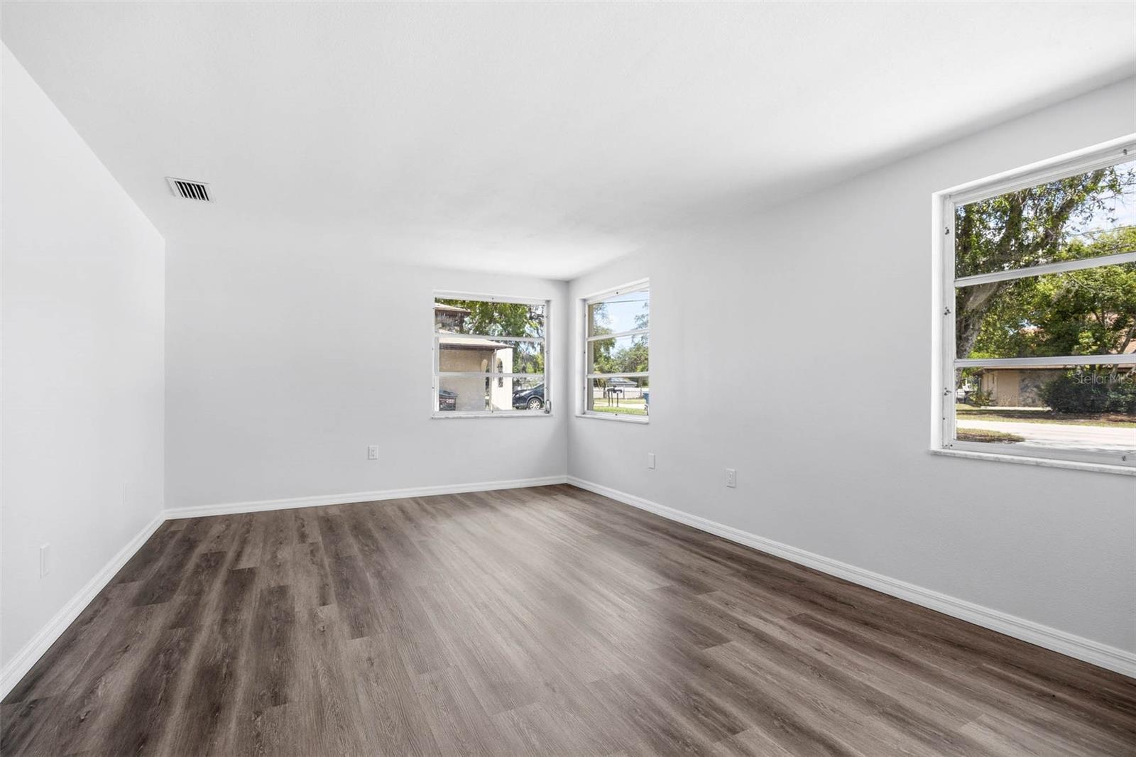 7360 Blackhawk Trl Property Photo 7