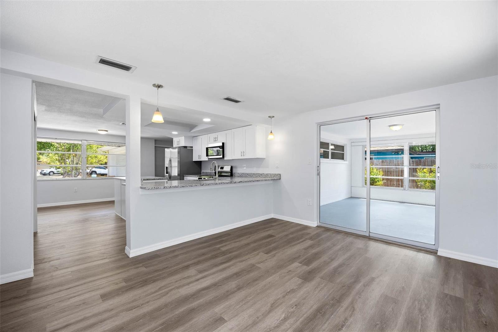 7360 Blackhawk Trl Property Photo 16