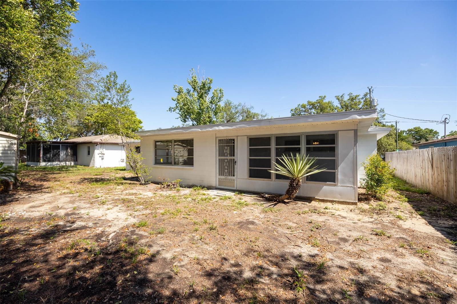 7360 Blackhawk Trl Property Photo 33
