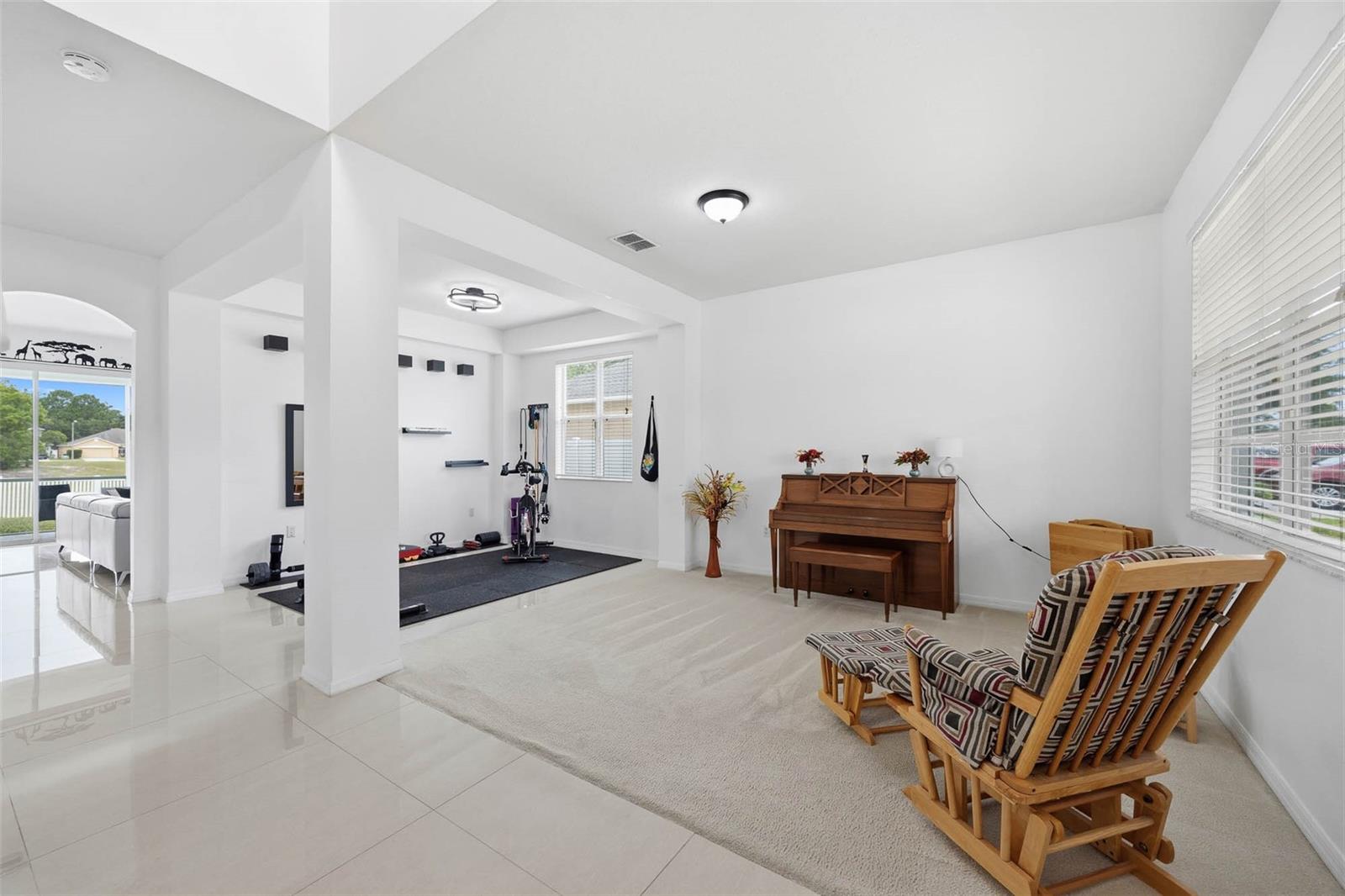 4215 Maplehurst Way Property Photo 7