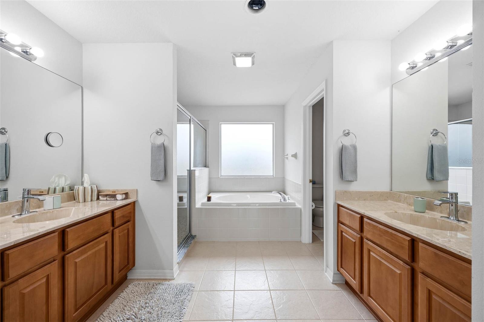 4215 Maplehurst Way Property Photo 30