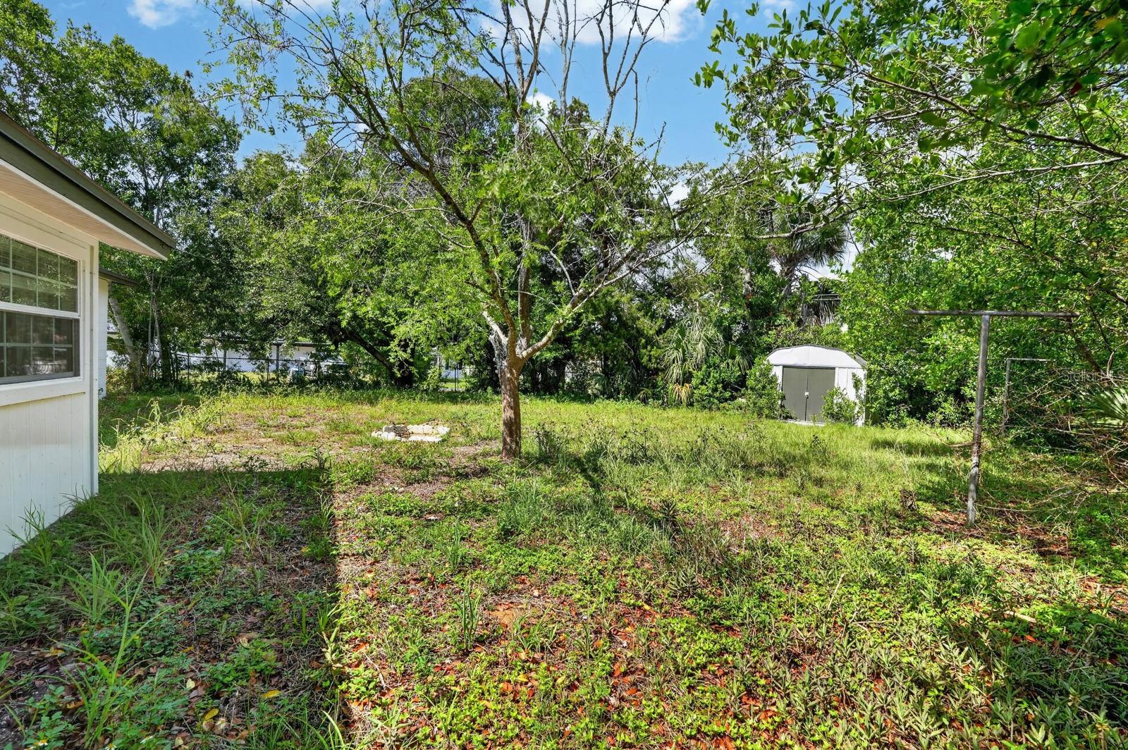 1500 Primrose Ln Property Photo 16