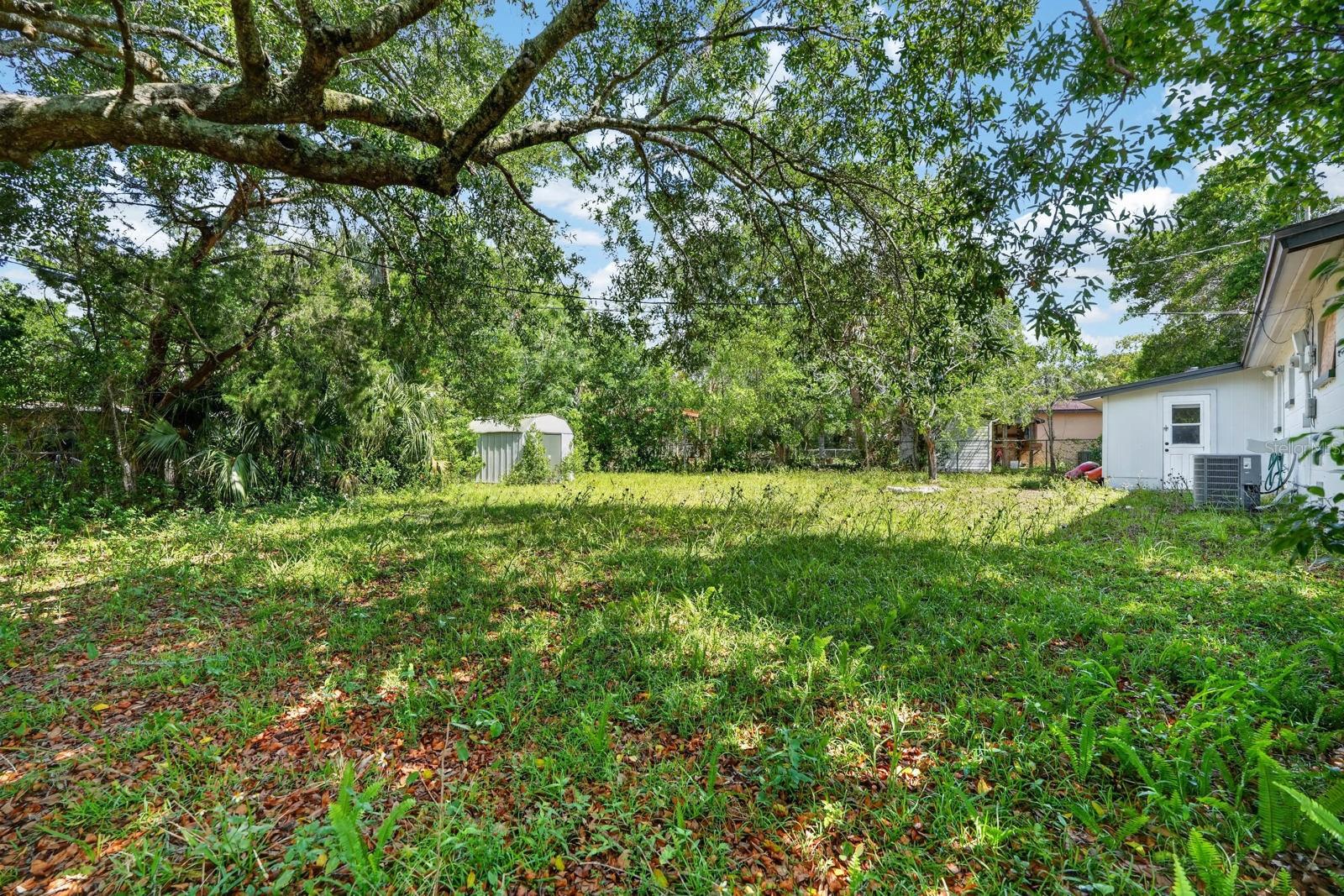 1500 Primrose Ln Property Photo 19