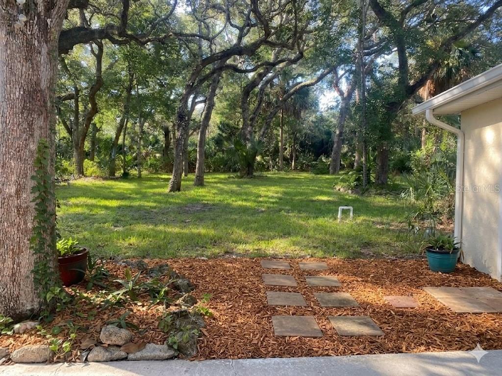 3 Elizabeth Dr E Property Photo 18
