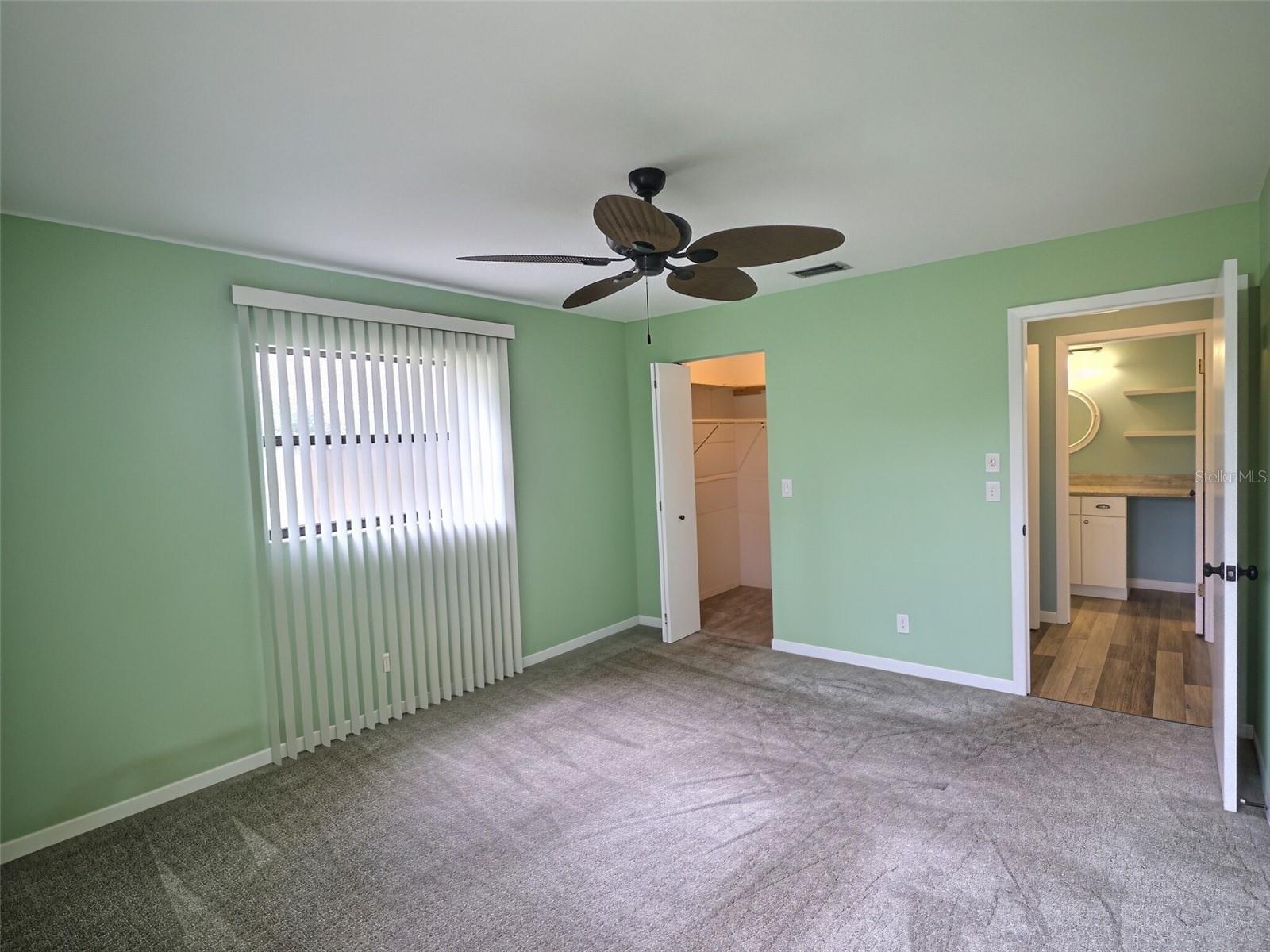 34 Felter Ln Property Photo 28
