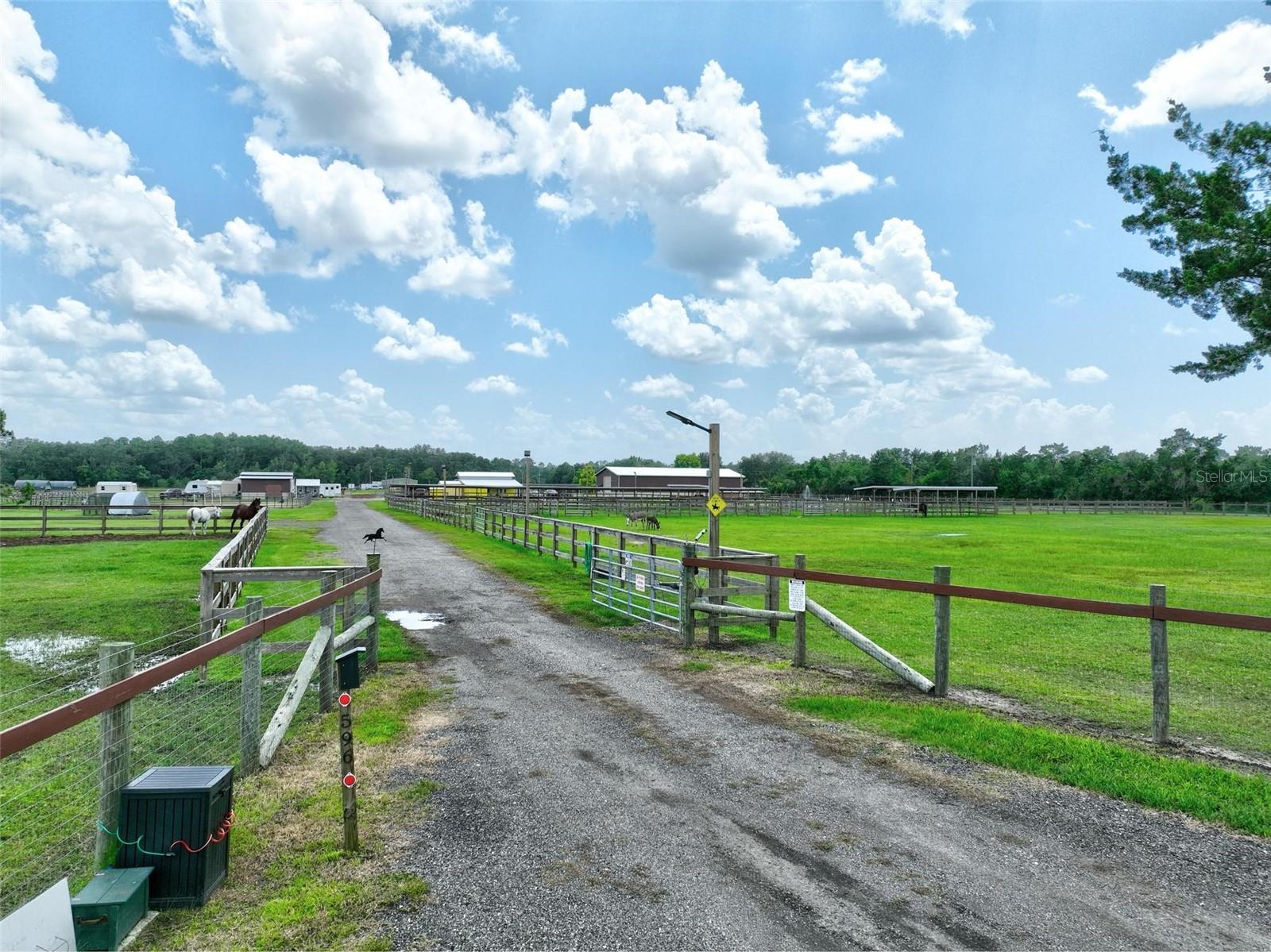 596 E County Road 90 Property Photo 19